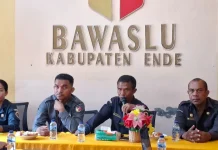 Bawaslu Ende Gelar Rapat, Perkuat SDM Pengawas dan Sekretariat di Masa Non Tahapan