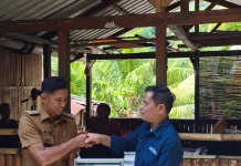 Apresiasi Mitra Media, Kelurahan Rewarangga Hargai Peran RRI Ende
