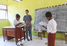 11 Tahun Mengabdi, Guru Honorer di Sikka Digaji Rp 150 Ribu