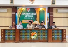 Pemkab Sikka Lepas Jemaah Haji dengan Haru
