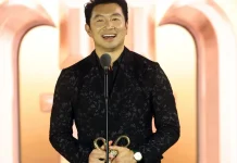 Simu Liu Raih Penghargaan Gold Mogul dalam Ajang Gold House Gala