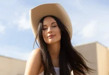 Kacey Musgraves Raih Rekor Penjualan Tertinggi Sepanjang Karier Musiknya