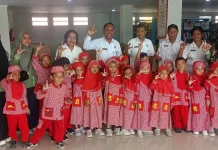 Wisata Literasi TK AT-TAQWA Ramaikan Perpustakaan Daerah