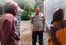 Bhabinkamtibmas Desa Bomari Intensifkan Patroli Sambang Jaga Kamtibmas