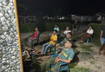 Keakraban TNI dan Warga Terlihat dalam TMMD ke-128 di Ende