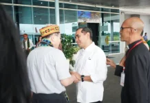 Tiba di Labuan Bajo, Presiden Caritas International Disambut Secara Adat