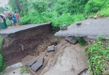 Jalur Pantura Flores Putus, Warga Desak Bangun Jembatan Mini