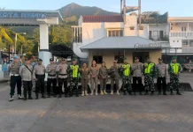 Polres Flores Timur Amankan Sholat Idul Adha di Pelabuhan Larantuka