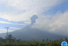 PVMBG Imbau Warga Gunakan Masker Pascahujan Abu Gunung Lewotobi