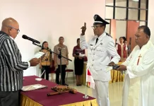 Siprianus Labi Dilantik Pimpin Desa Laranwutun