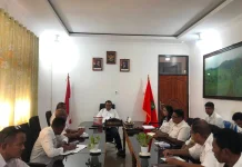 Bupati Flores Timur Matangkan Program Peternakan Sapi dan Ayam di Desa Lamatutu