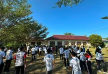 Wujud Kepedulian, Imigrasi Labuan Bajo Berbagi Kasih di SLBN Komodo
