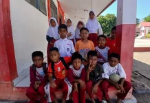 MBG Belum Menjangkau Pulau Ende, Siswa Sampaikan Harapan