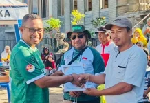 Ratusan Warga Meriahkan Jalan Santai Sambut Tahun Baru Islam di Larantuka