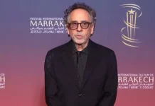 Tim Burton Siapkan Format 4K Ultra HD Rayakan 30 Tahun Film Klasik Mars Attacks!