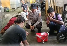 Bhabinkamtibmas Kisanata dan Keswan Bersinergi Cegah Rabies di Ngada