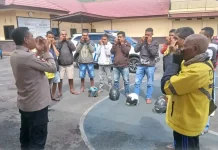 Polres Ngada Gelar Terapi USEFT bagi Ojol dan Pelajar