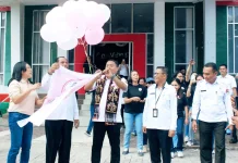 Bidan Sikka Perkuat Kepemimpinan Sambut Generasi Emas Indonesia
