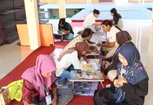 Komunitas Taman Baca Ende Tanamkan Karakter dan Peduli Sosial Anak-anak