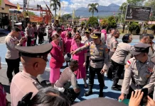 36 Personel Polres Manggarai Terima Kenaikan Pangkat Periode 1 Juli 2026