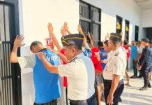 Penggeledahan Rutin Perkuat Deteksi Dini Gangguan Keamanan di Lapas Ende