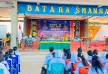 "SMAN 1 Ende Titip Aspirasi Pendidikan, dari TPG Guru hingga Laboratorium"