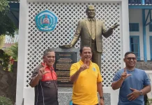 Uniflor Perkuat Komitmen Green University Lewat Penanaman Pohon