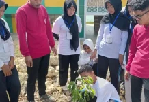 Ratusan Siswa Baru MAN Manggarai Barat Tanam Pohon, Perkuat Nilai Ekoteologi