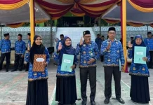 Kemenag Ende Serahkan SK ASN, Dorong Peningkatan Kinerja dan Pelayanan Publik