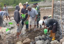 Warga Apresiasi Pembangunan Jembatan Garuda Lowolaka