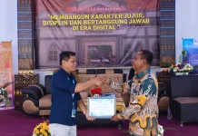 SMA Katolik St. Petrus Ende Perkuat Disiplin Siswa di Era Digital