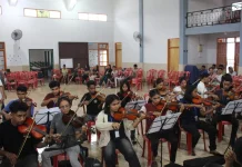 Mahasiswa Unwira Perkuat Pelayanan Musik Liturgi di Ende