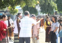 Warga Mautapaga Sambut Mahasiswa Unwira untuk Pengabdian