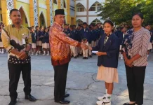 Siswi SMAK Negeri Ende Lolos Semifinal OSN Nasional, Harumkan Nama Kabupaten Ende
