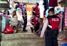 Patroli Polisi Perkuat Keamanan Kawasan Pasar Larantuka