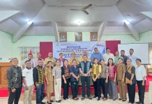Guru SD-SMP Flores Timur Susun Instrumen Asesmen HOTS dan 4C
