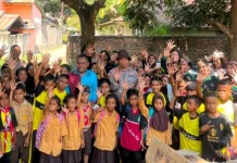 Polres Flores Timur Berikan Trauma Healing bagi Siswa SDI Riangrindu