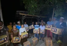 Polres Ende Distribusikan 100 Paket Bansos Kapolda NTT di Kecamatan Nangapanda