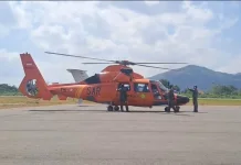 Helikopter Dauphin Basarnas Evakuasi Korban Kritis Gempa Dari Manggarai Timur