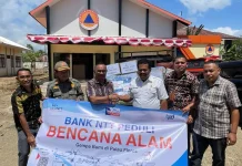Bank NTT Labuan Bajo Salurkan Bantuan Bagi Warga Terdampak Gempa
