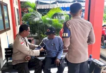 Sie Dokkes Polres Flotim Bantu Layanan Kesehatan Korban Gempa di Nagekeo