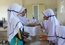 MTsN 2 Lembata Galang Donasi Rp3 Juta untuk Korban Gempa Flores