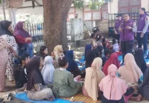 Trauma Healing Polri Bantu Pulihkan Psikologis Pengungsi Sikka