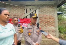 Kapolres Manggarai Barat Pimpin Pembersihan Puing Gempa