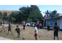Usir Duka, Trauma Healing Polri Bangkitkan Keceriaan Anak Pengungsi Gempa NTT