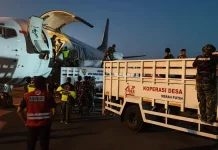 Kodim Sikka Percepat Distribusi Logistik Bantuan Gempa
