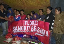 Menembus Jalan Terjal,JHL Foundation Sisir Pelosok Manggarai Salurkan Bantuan