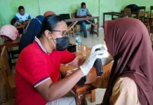 Cek Kesehatan Gratis Jangkau 303 Warga MTsN 3 Lembata di Tiga Zona