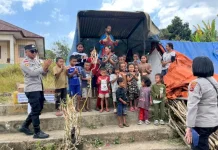 Polres Manggarai Gelar Trauma Healing Bagi 25 Anak Penyintas Gempa di Karot