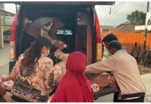 Dokkes Polres Manggarai Evakuasi Enam Ibu Hamil